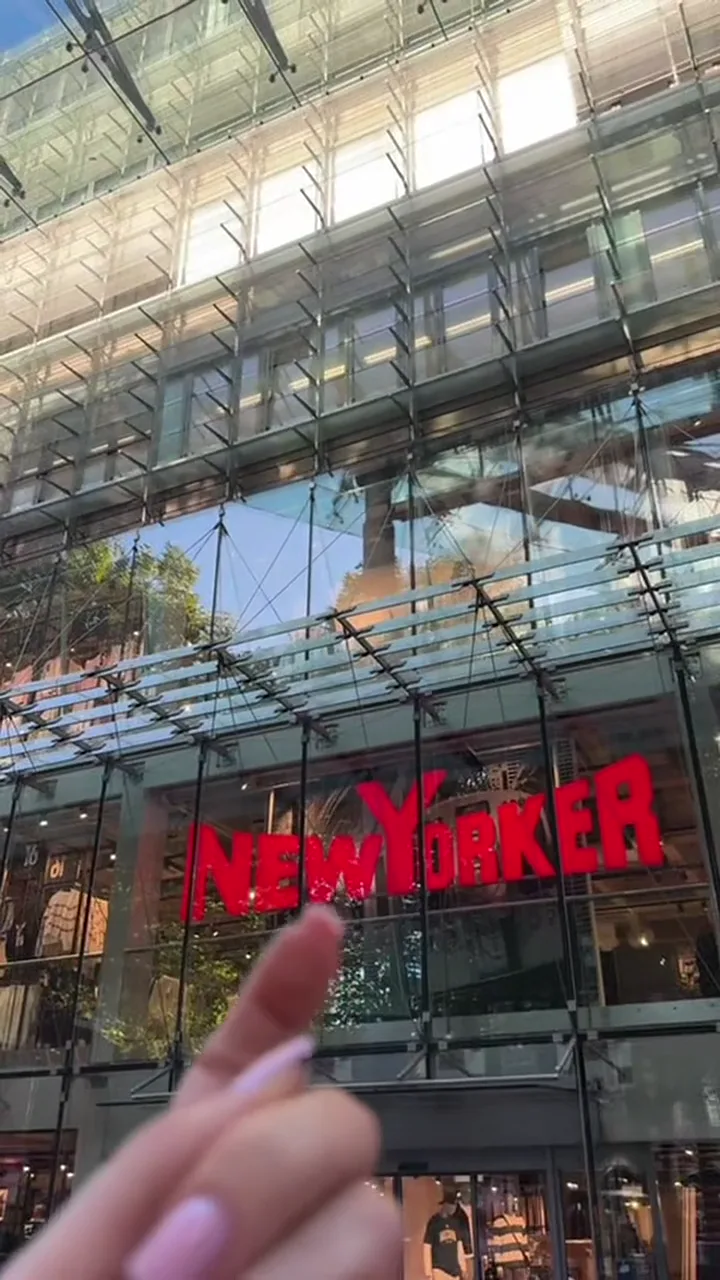 NEW YORKER